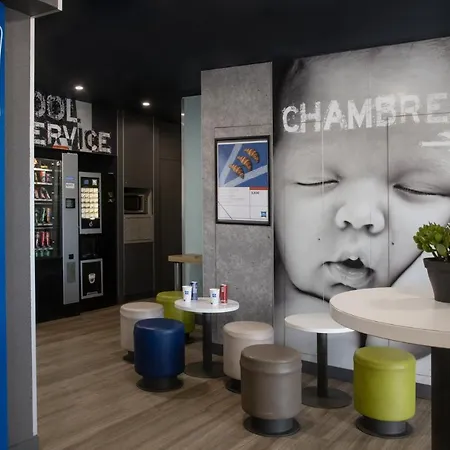 Ibis Budget Bord De مينتون