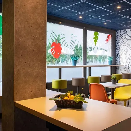 Ibis Budget Bord De فندق 2*