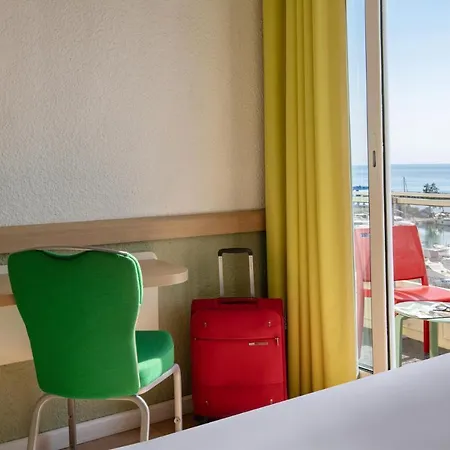 Ibis Budget Bord De 2* Menton
